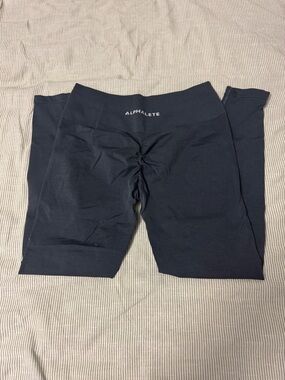 Alphalete Navy Grey Scrunch High-Waist Leggings